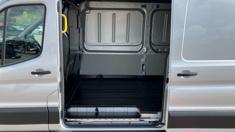 Ford Transit E-350 L3 Rwd 135kW 68kWh H2 Trend Van Auto